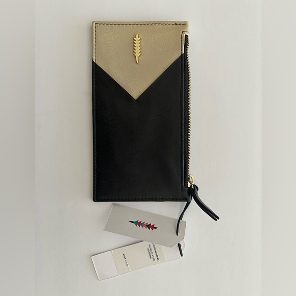 Thacker Black and Cream Wallet - Picture 4 of 4